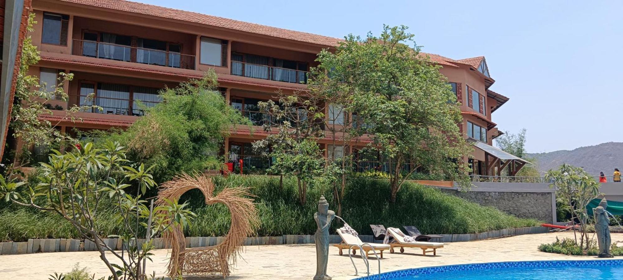 The Foresta Resort ,Mulshi Paud Exteriér fotografie