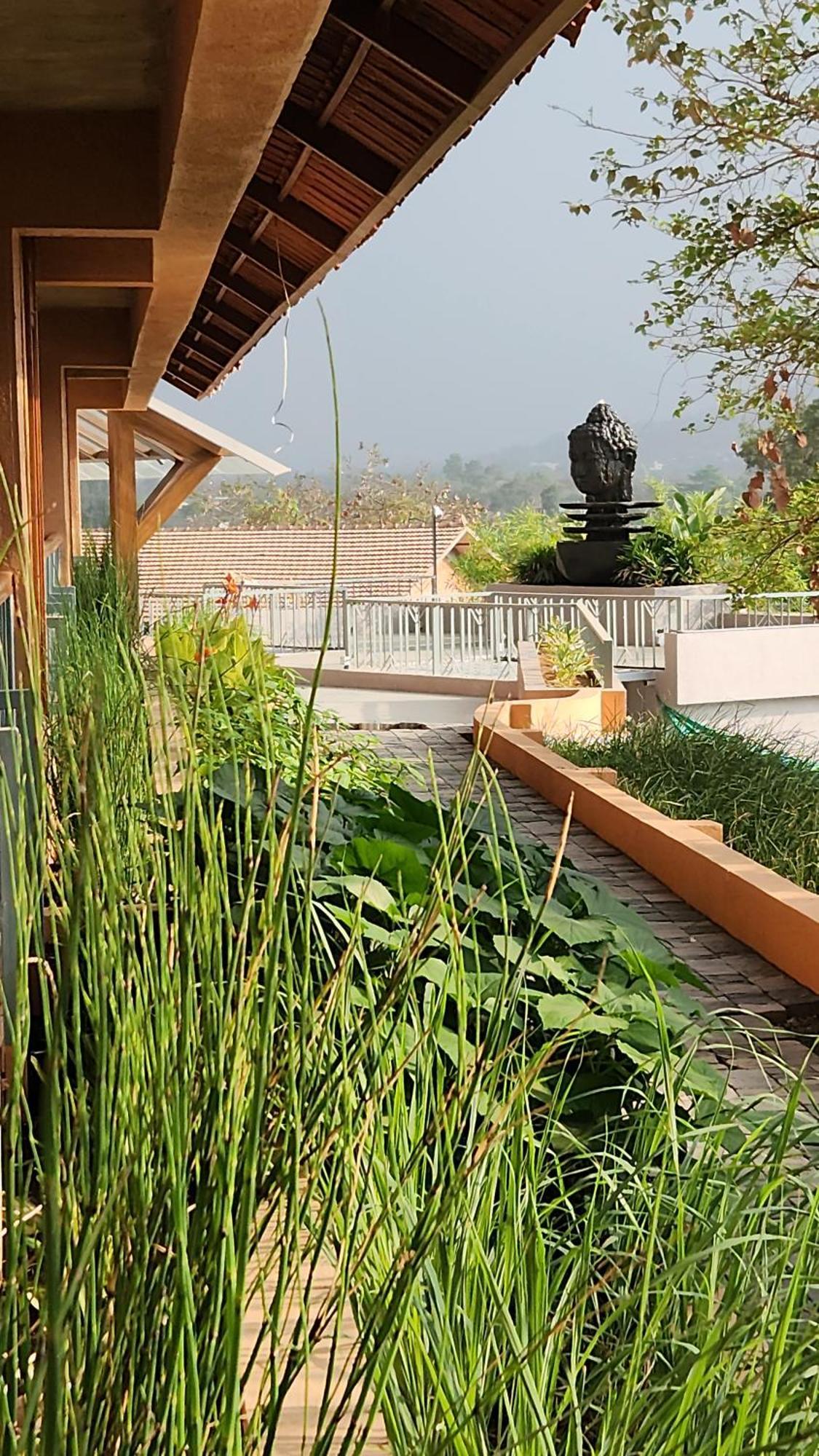 The Foresta Resort ,Mulshi Paud Exteriér fotografie